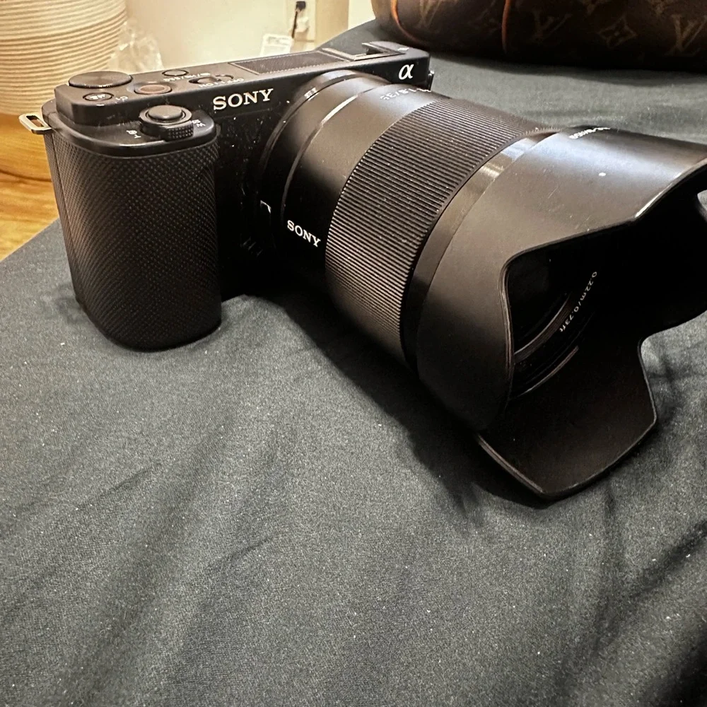 Sony Black Interchangeable Camera Lens with Focus Ring
